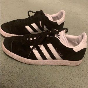 🌈 Adidas Gazelle shoes
